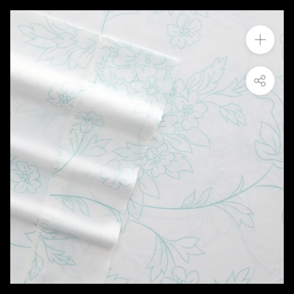 Brand new microfiber queen sheet set